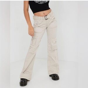 Garage low rise flare cargo pants with belt